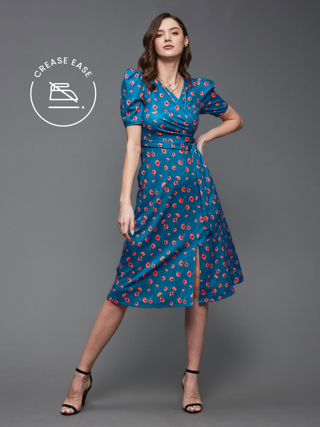 Miss Chase Multicolored-Base-Blue Relaxed Fit dress for Women