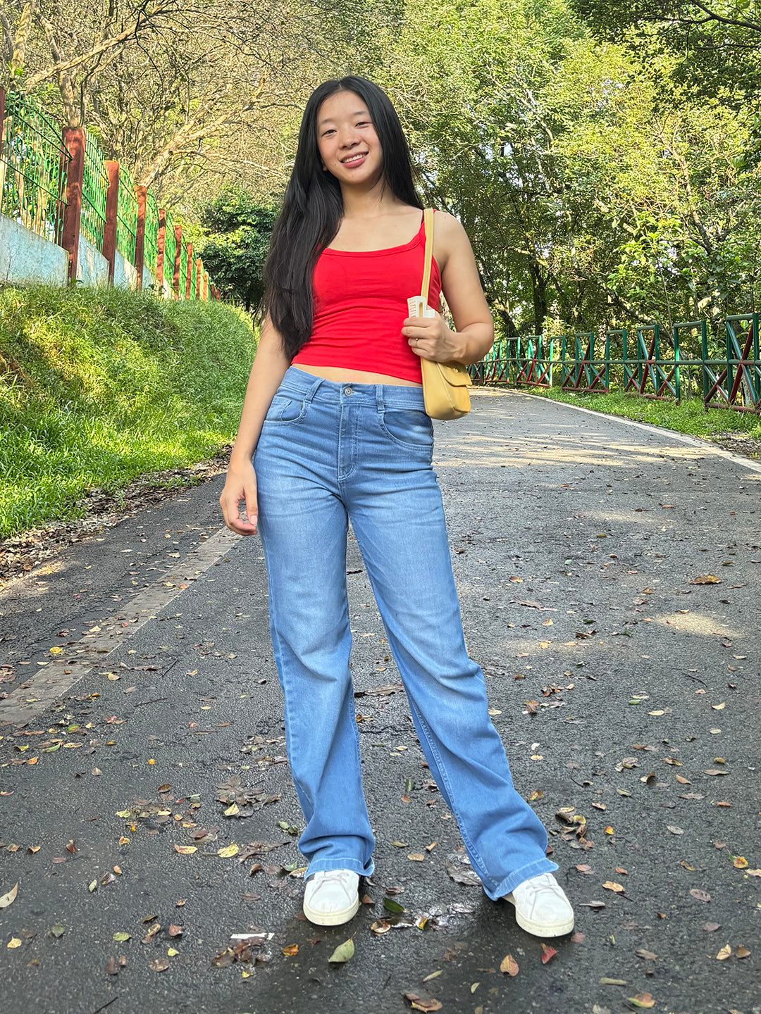 24/7 Comfort Mid-Rise Light Blue Wide-Leg Denim Jeans
