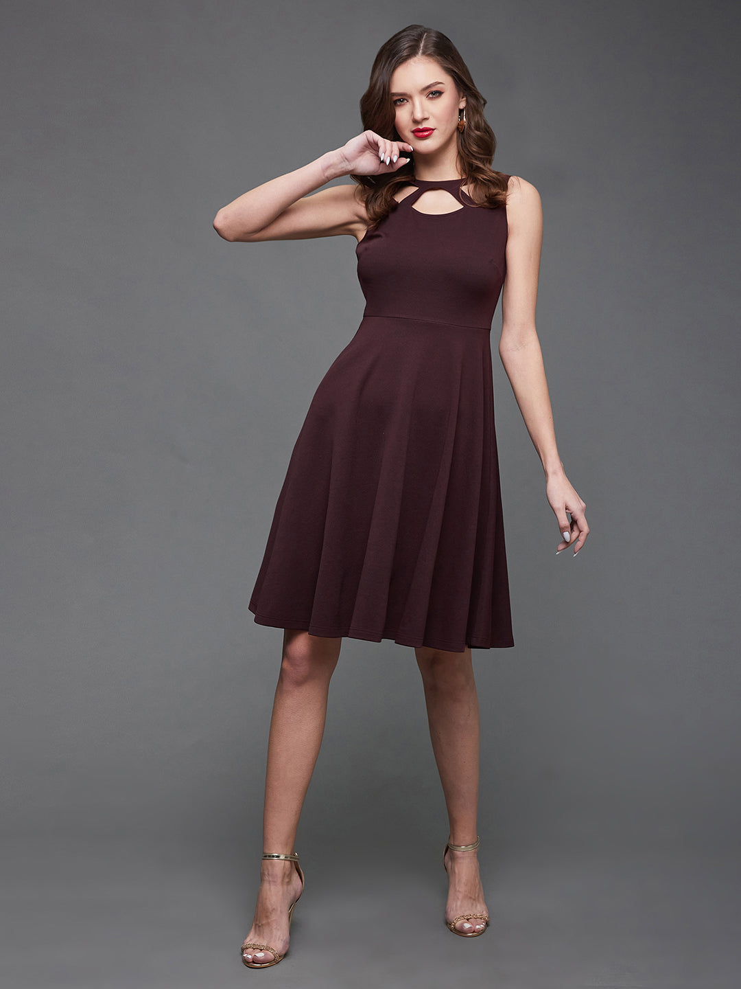 Crease Ease Women's Wine Relaxed Fit Above Knee Dress