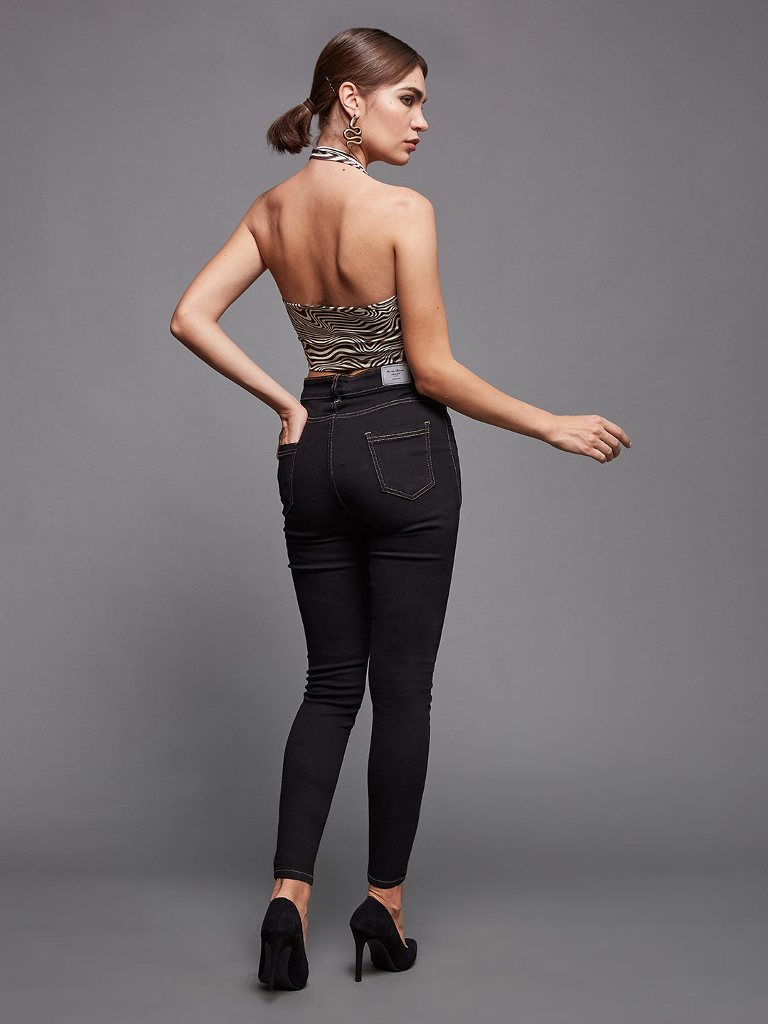 Women's Black Skinny High-Rise Stretchable Denim Jeans