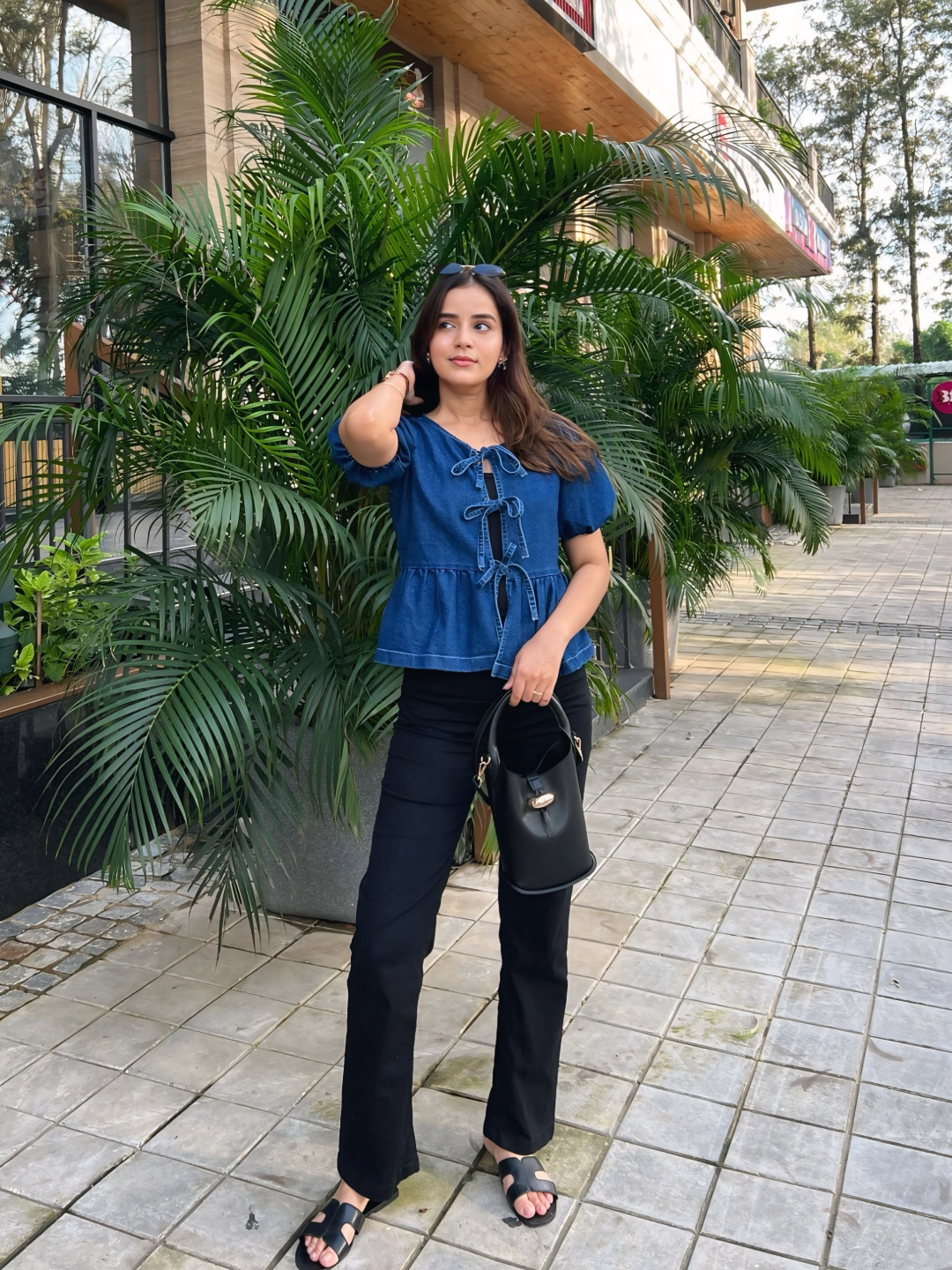 24/7 Comfort Black Straight High-Rise Stretchable Denim Jeans