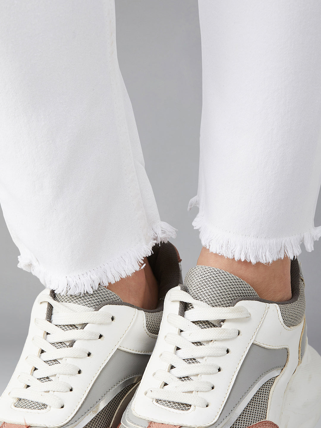 24/7 Comfort White Skinny-Fit High-Rise Bleached Ankle-Length Denim Jeans for Women — Dolce Crudo