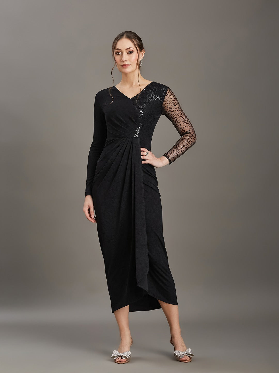 Black V-Neck Full Sleeve Embellished Pleated Longline Dress for Women
