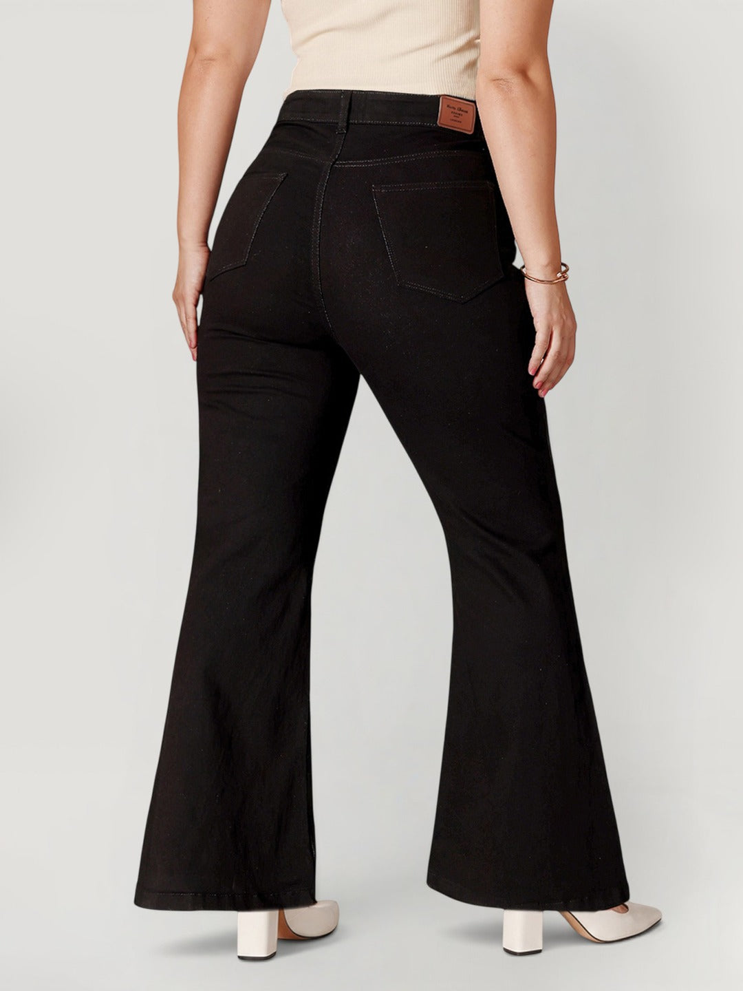 Black Bootcut High-Rise Regular Stretchable Denim Jeans for Women