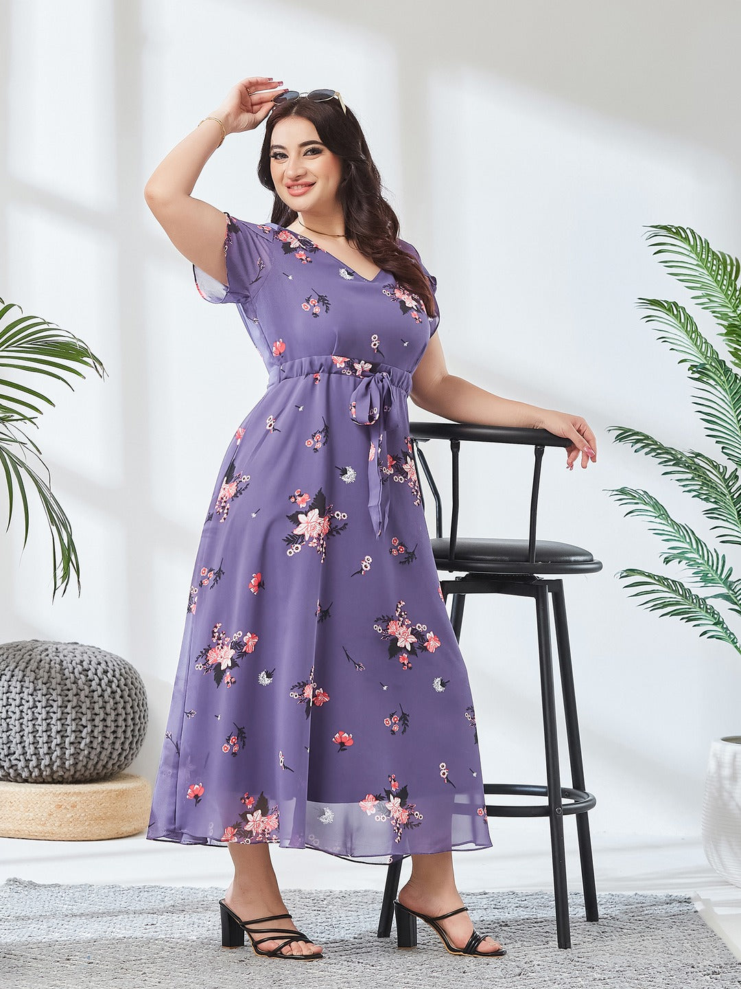 Lavender V-Neck Short Sleeved Floral Pleated Midi Dress for Women
