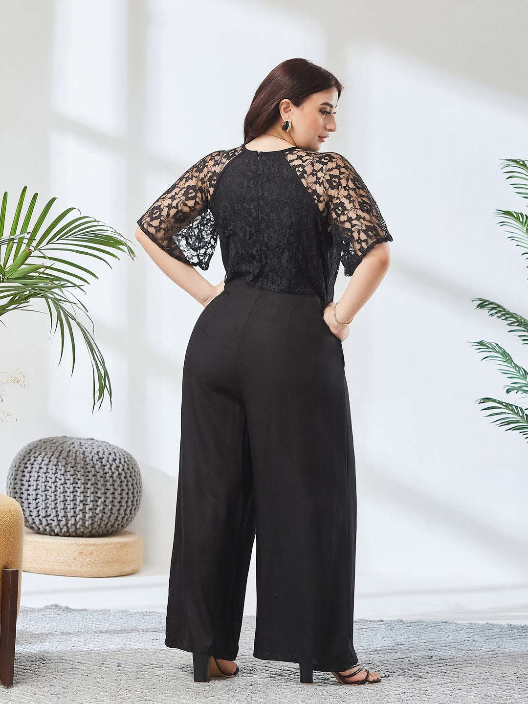 Black Round Neck Flared Sleeve Floral Raglan Regular Jumpsuit for Women