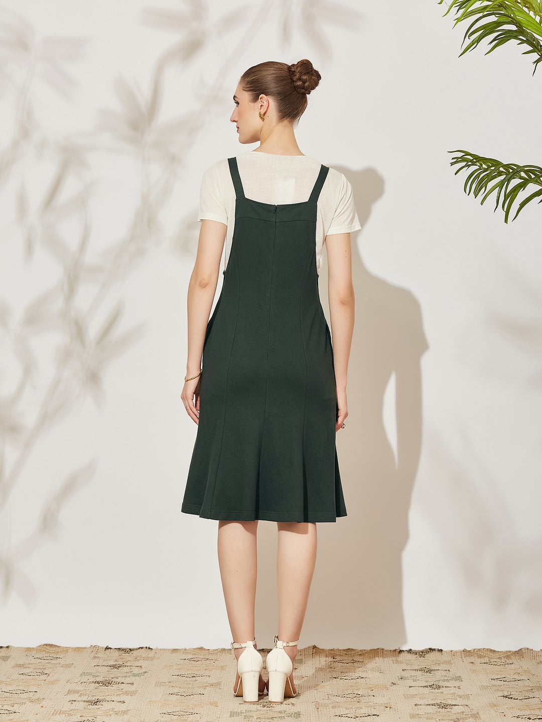 Bottle Green Round Neck Half Sleeve Solid Panneled/ Pinafore Knee-Long Polyester Dress Co-Ord Set for Women