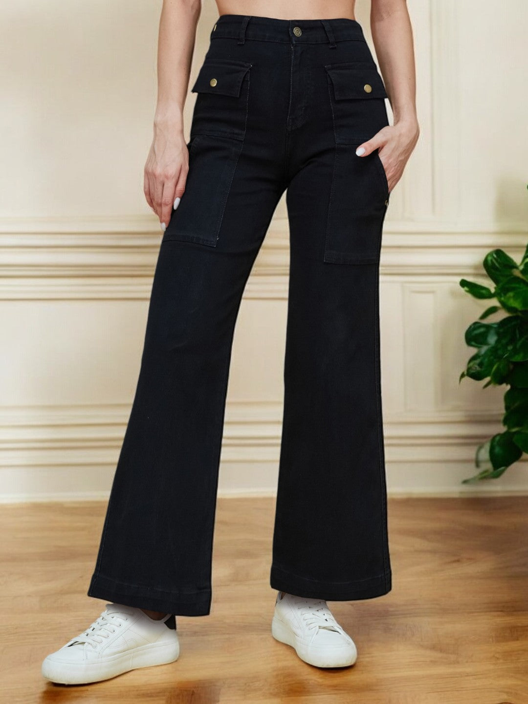 Black flared High-Rise Stretchable Denim Jeans for Women