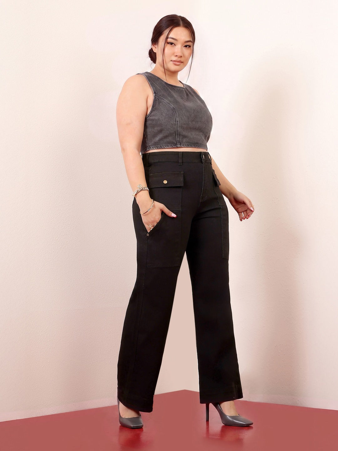 Black flared High rise Regular Stretchable Denim Jeans for Women