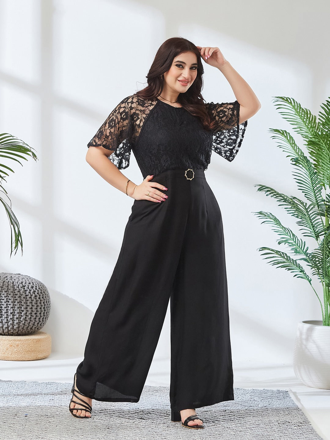 Black Round Neck Flared Sleeve Floral Raglan Regular Jumpsuit for Women