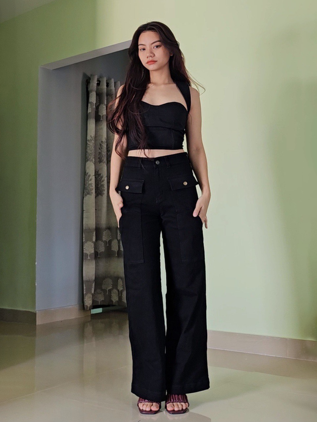 24/7 Comfort Black Flared High-Rise Stretchable Denim Jeans