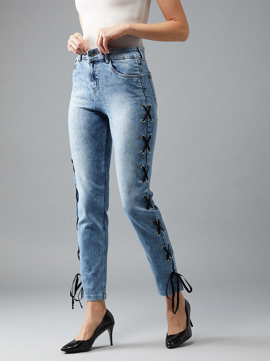 Women's Light Blue Slim-Fit High-Rise Twill tape and Eyelet detailing Stretchable Denim Jeans