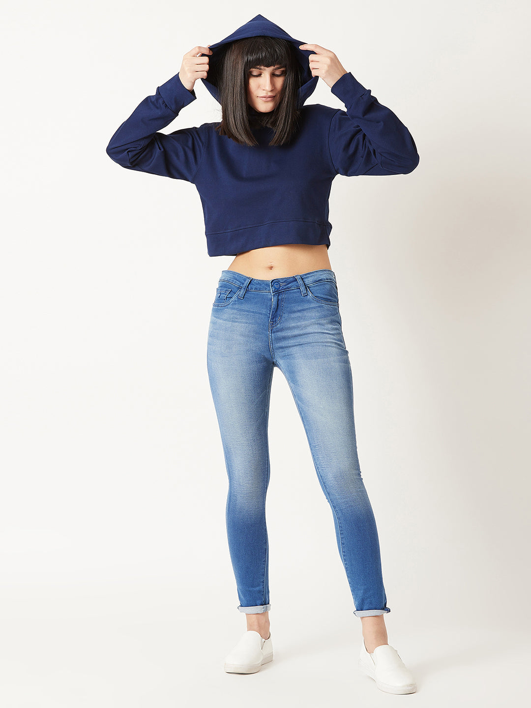 Women's Navy Blue Solid Round Neck Full Sleeve Hooded Boxy Crop Sweatshirt