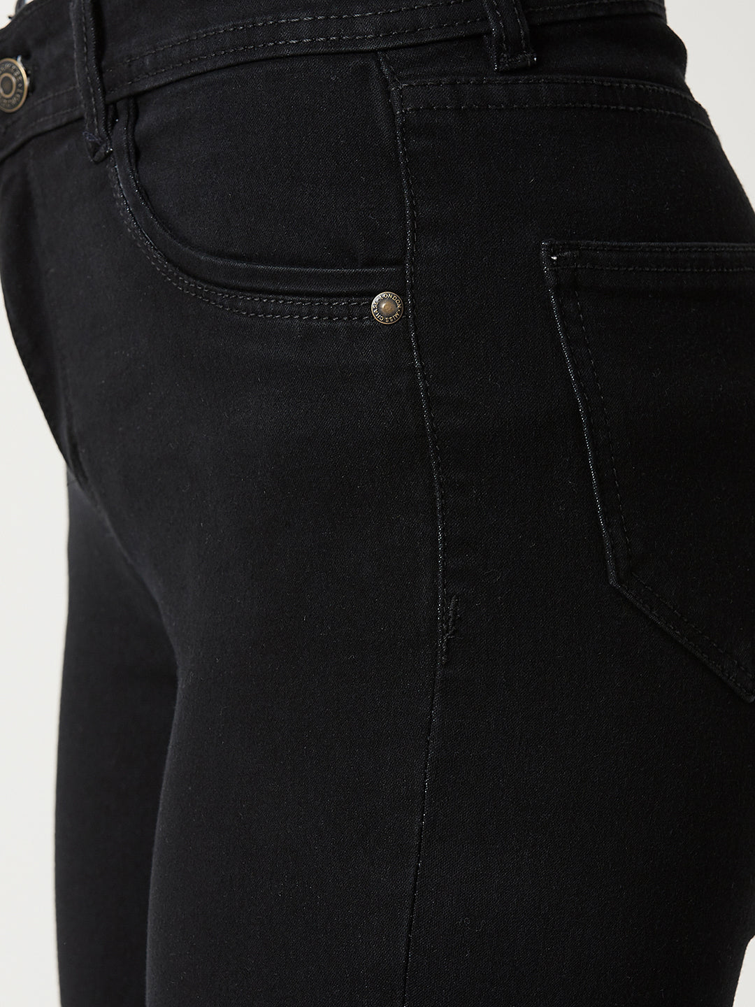 Women's Black Skinny Mid-Rise Clean-Look Cropped Stretchable Denim Jeans