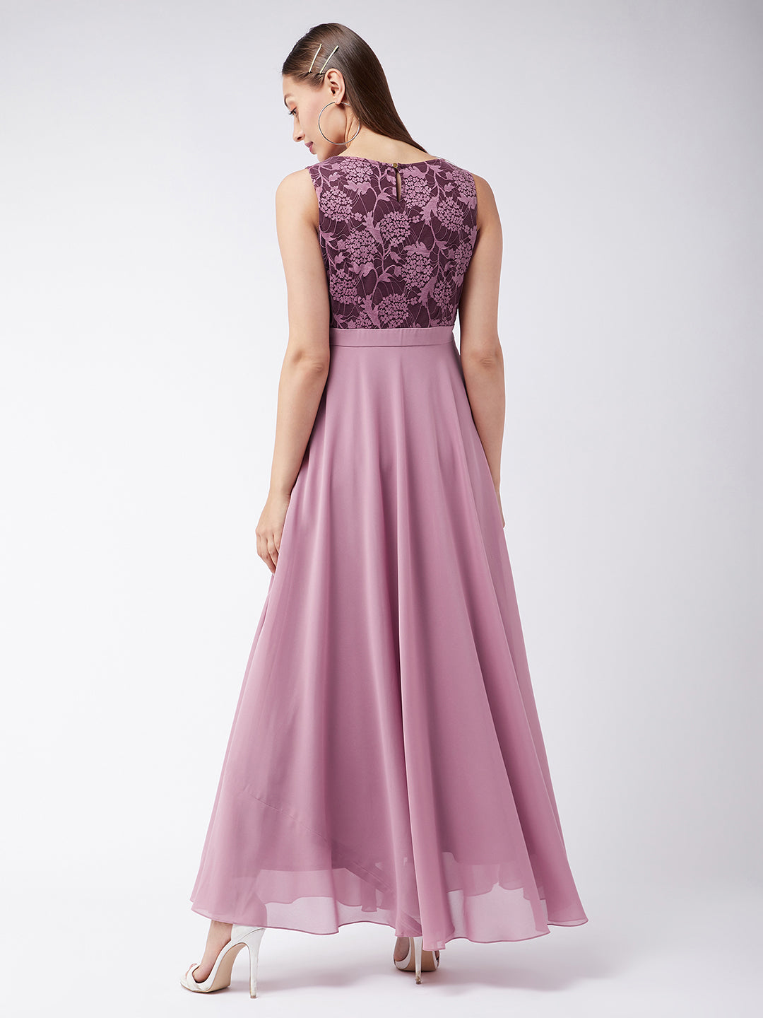 Women's Lavender Round neck Sleeveless Solid Lace Overlaid Maxi Dress