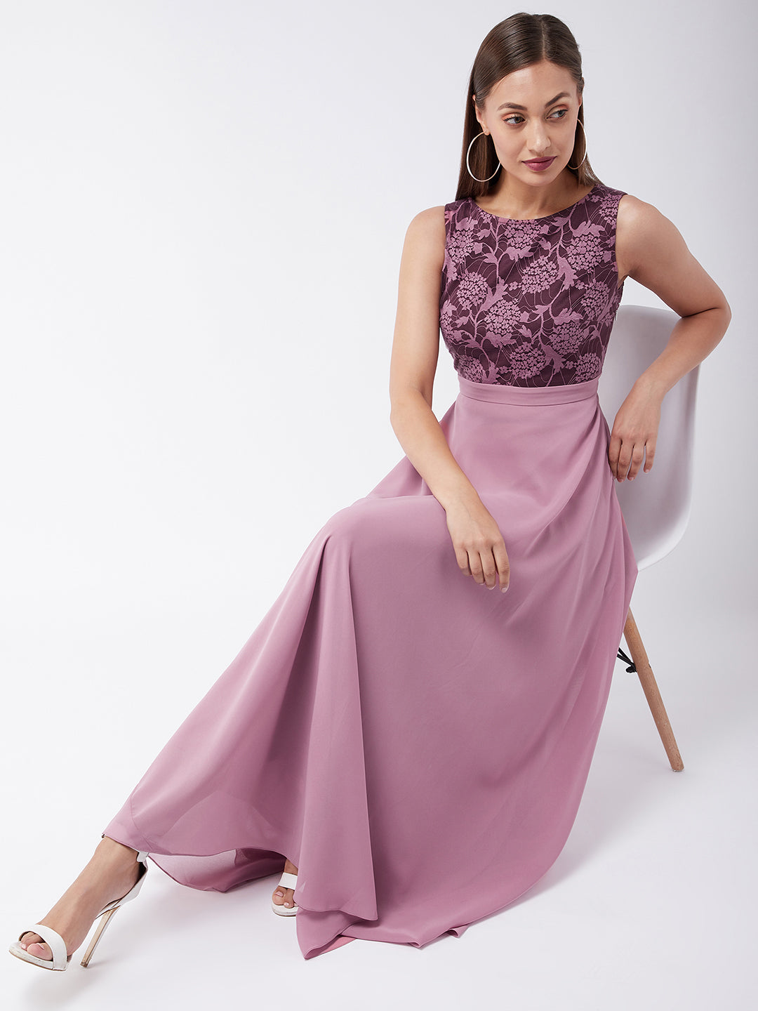 Women's Lavender Round neck Sleeveless Solid Lace Overlaid Maxi Dress