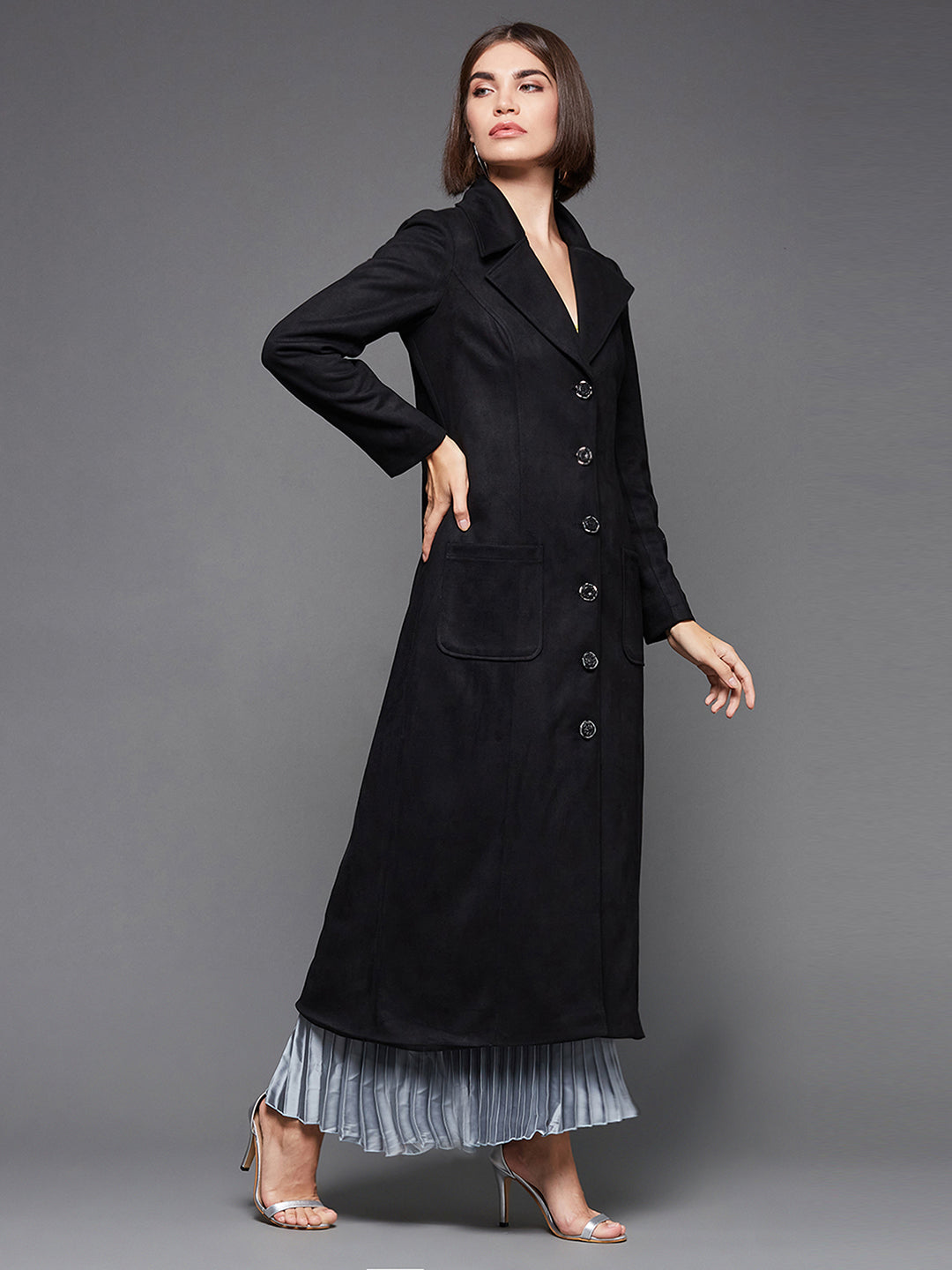 Women's Black Solid V-Neck Full Sleeves Winter Patched Pocketed Polyester Button Down Longline Winter Wear Blazer Jacket