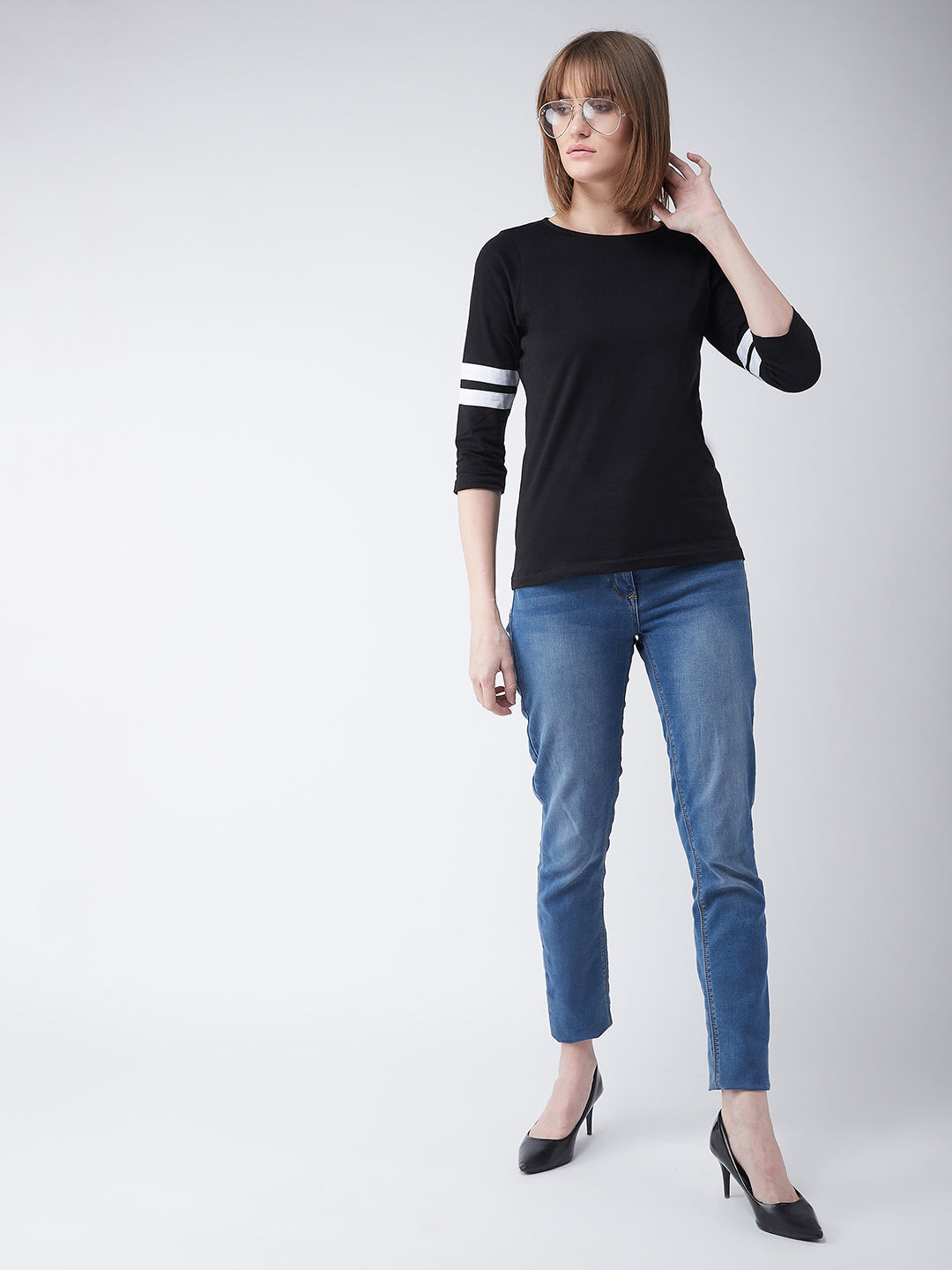 Women's Black Round Neck 3/4 Sleeves Solid Basic Top