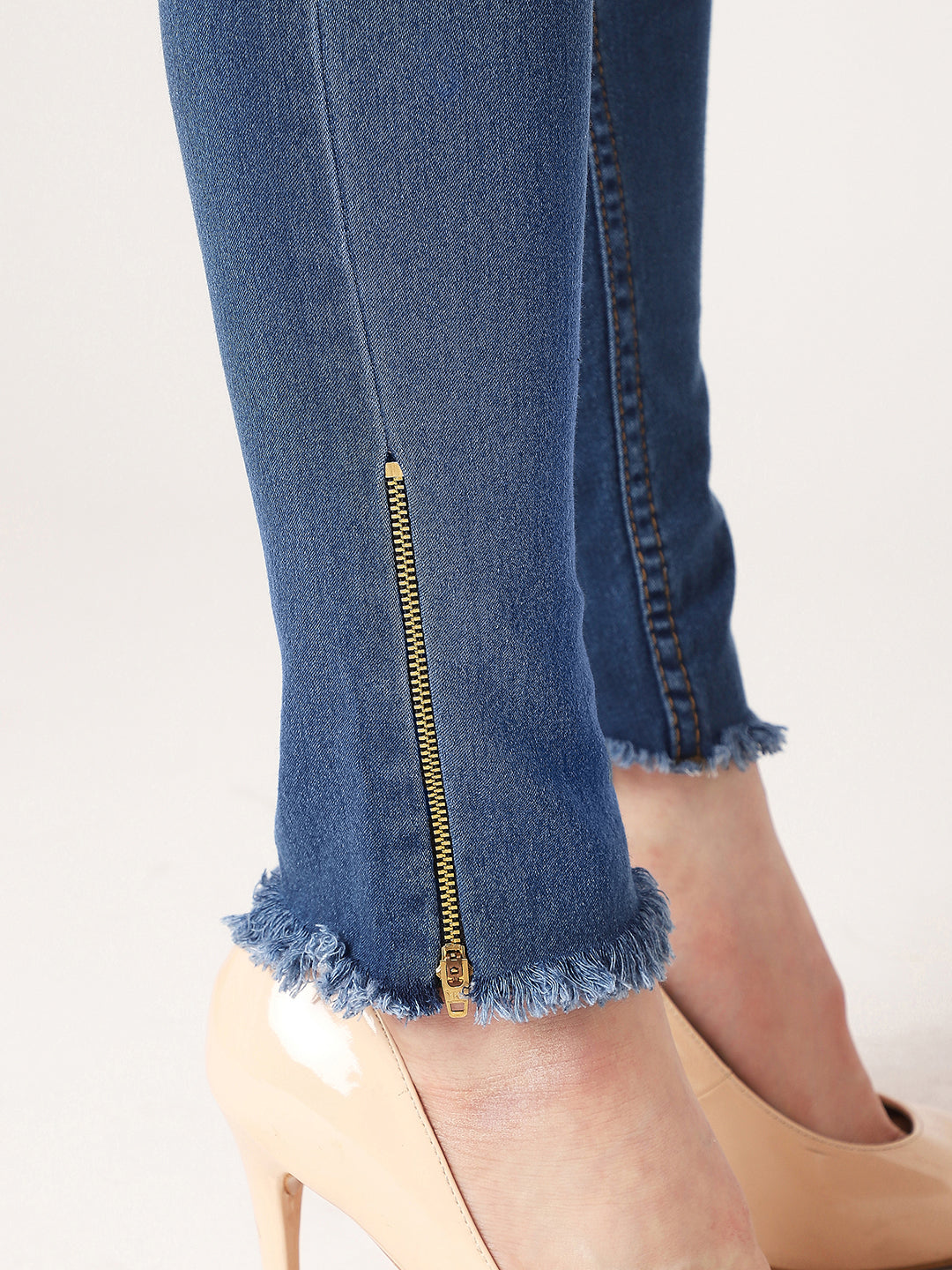 Women's Blue Skinny High-Rise Clean-Look Fringe And Side Zipper Detailing Cropped Denim Jeans
