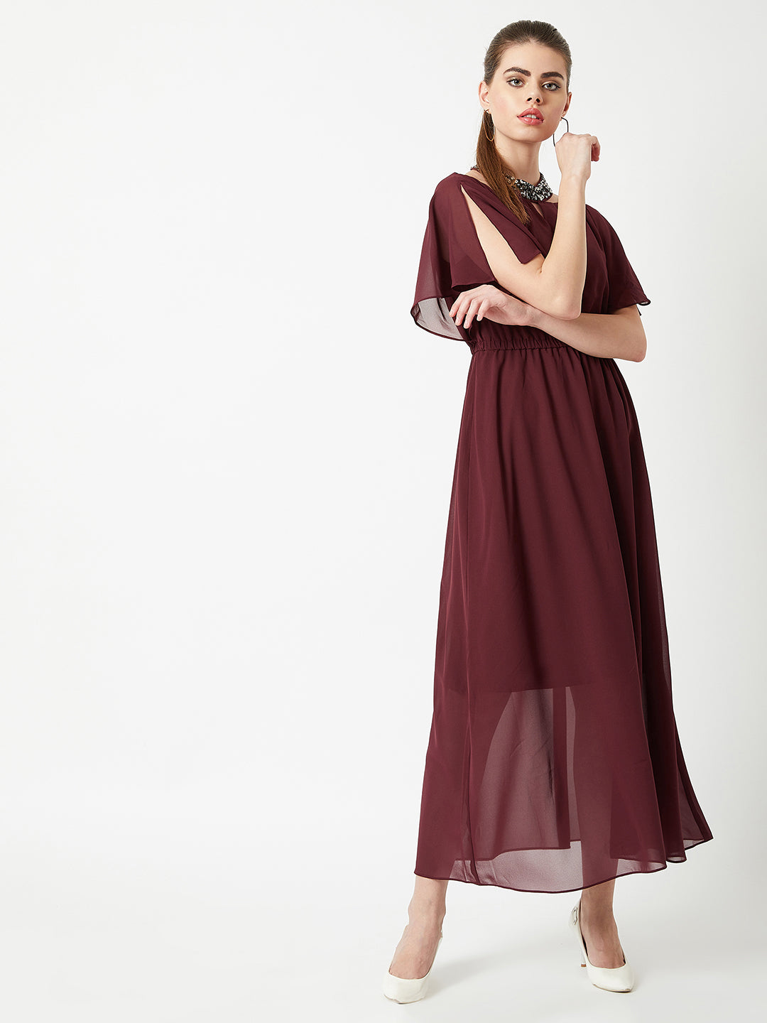 Women's Wine Red Round Neck Flared Solid Embellished Choker/Gathered Maxi Dress