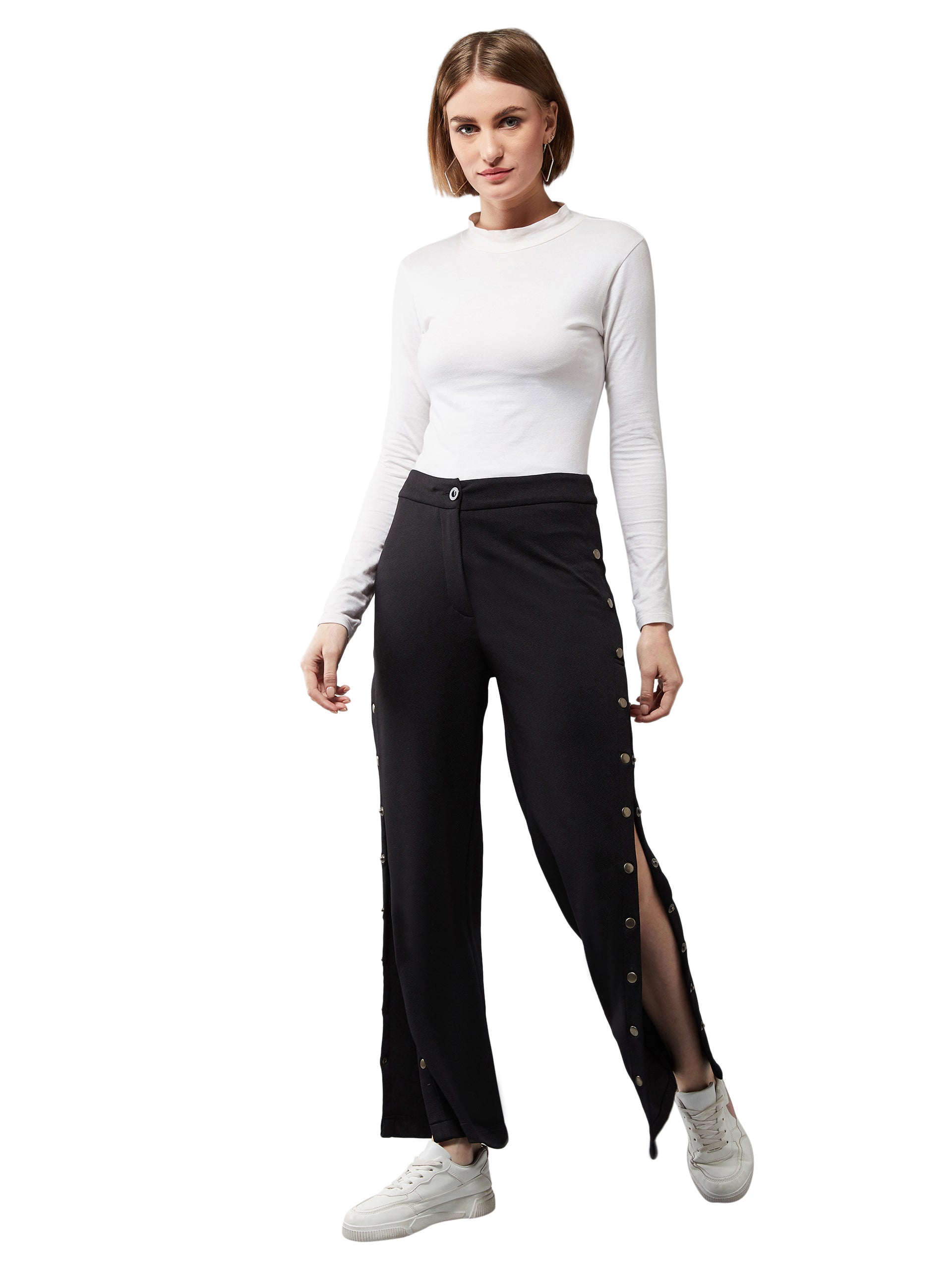 Women's Black Solid Regular Fit Flared Trouser