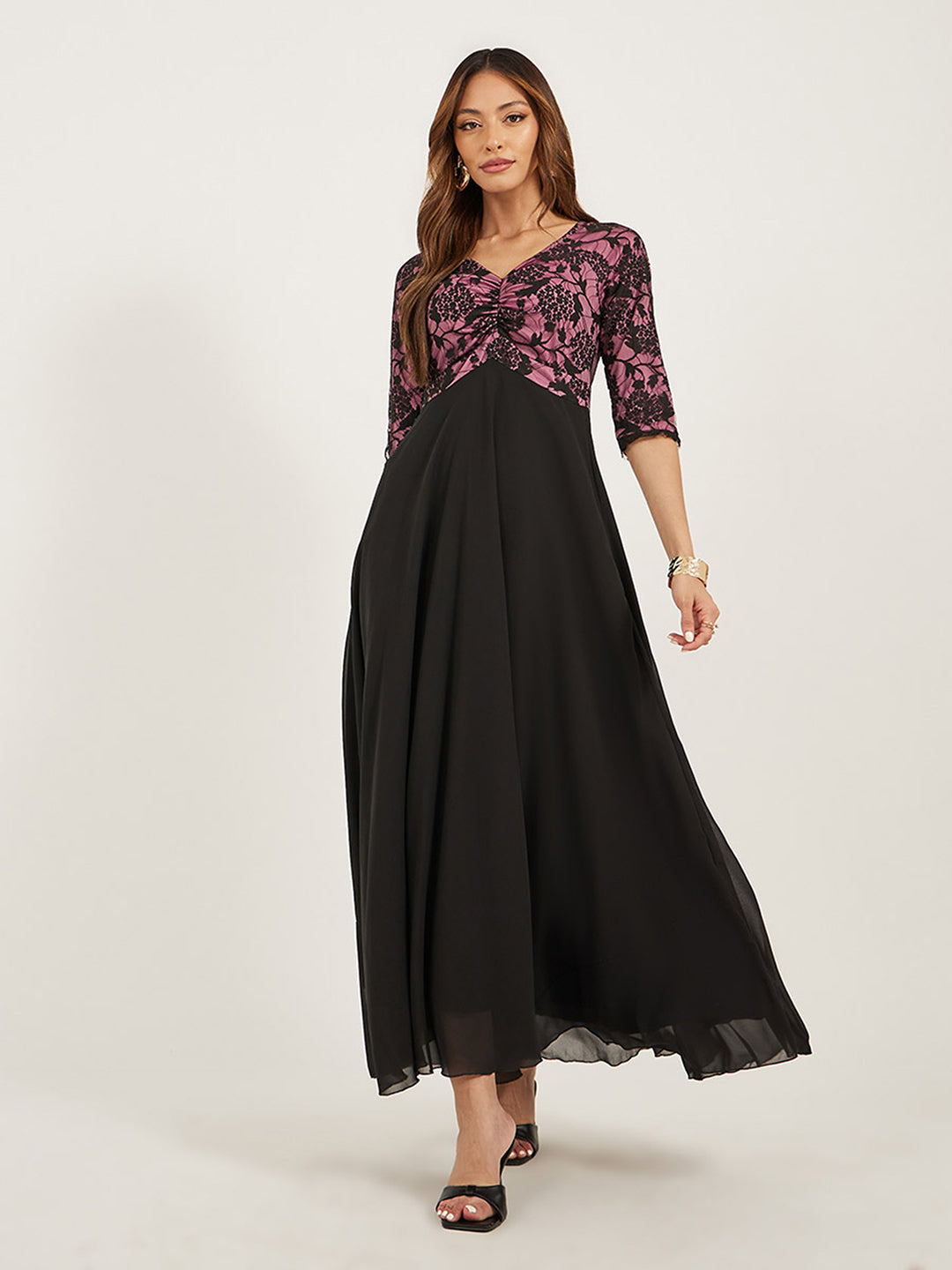 Women's Black And Lavender Sweet heart neck 3/4 Sleeve Self Design Fit & Flare Maxi Dress