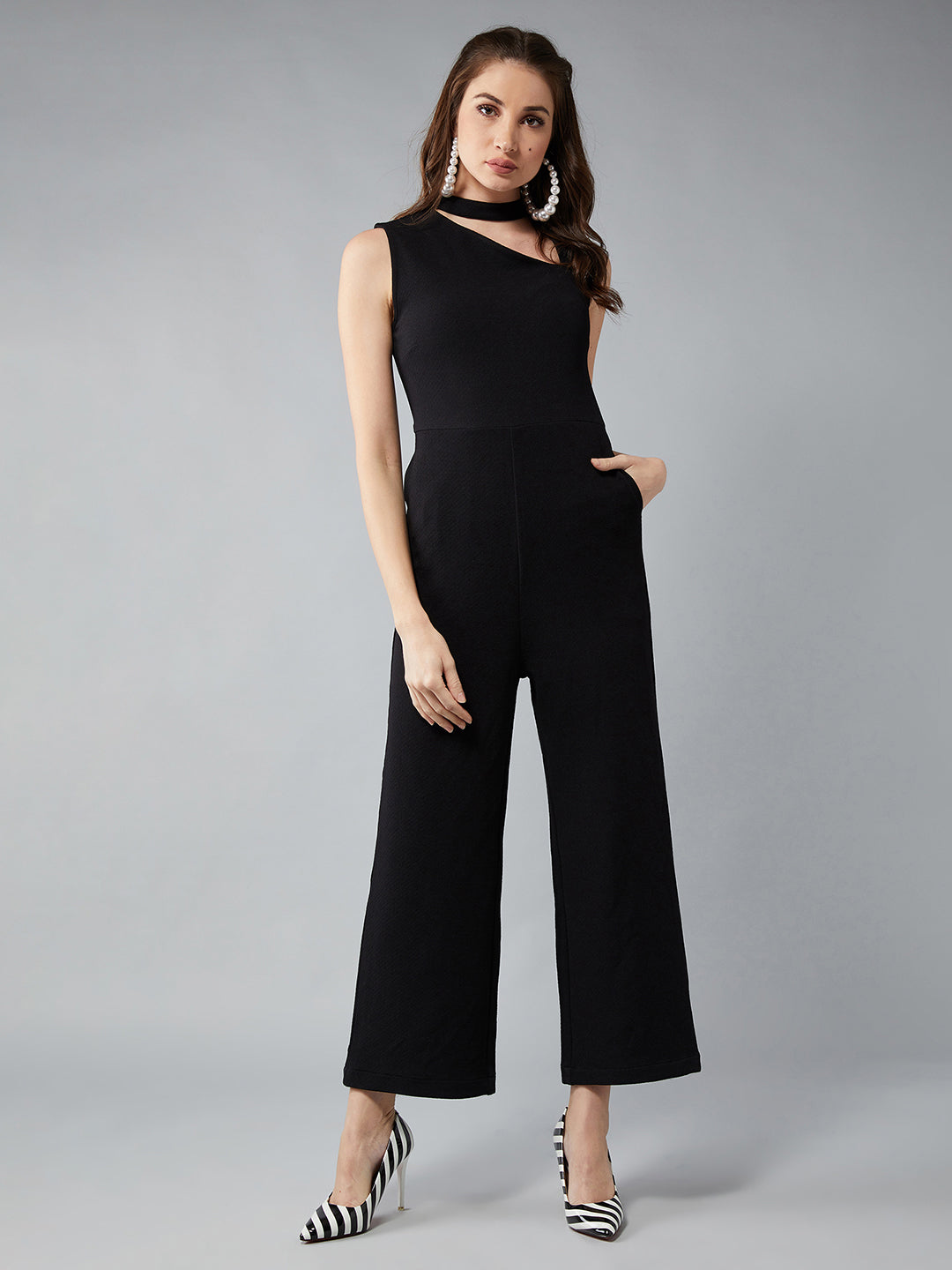Women's Black V-Neck Sleeveless Solid Wide Leg Regular Length Jumpsuit