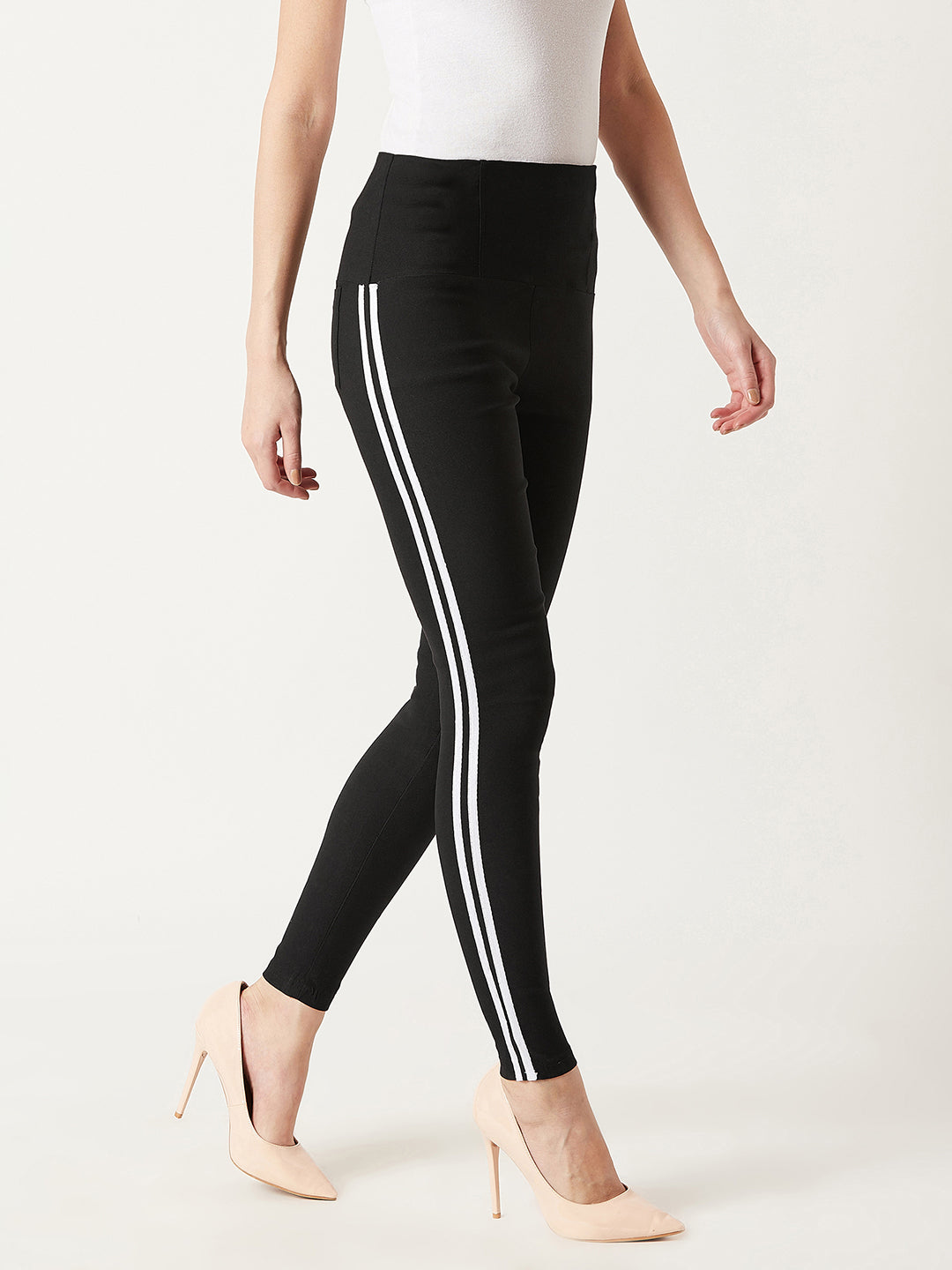 Women's Black Solid High Waist Skinny Regular Length Black and White Twill Tape Detailing Jeggings