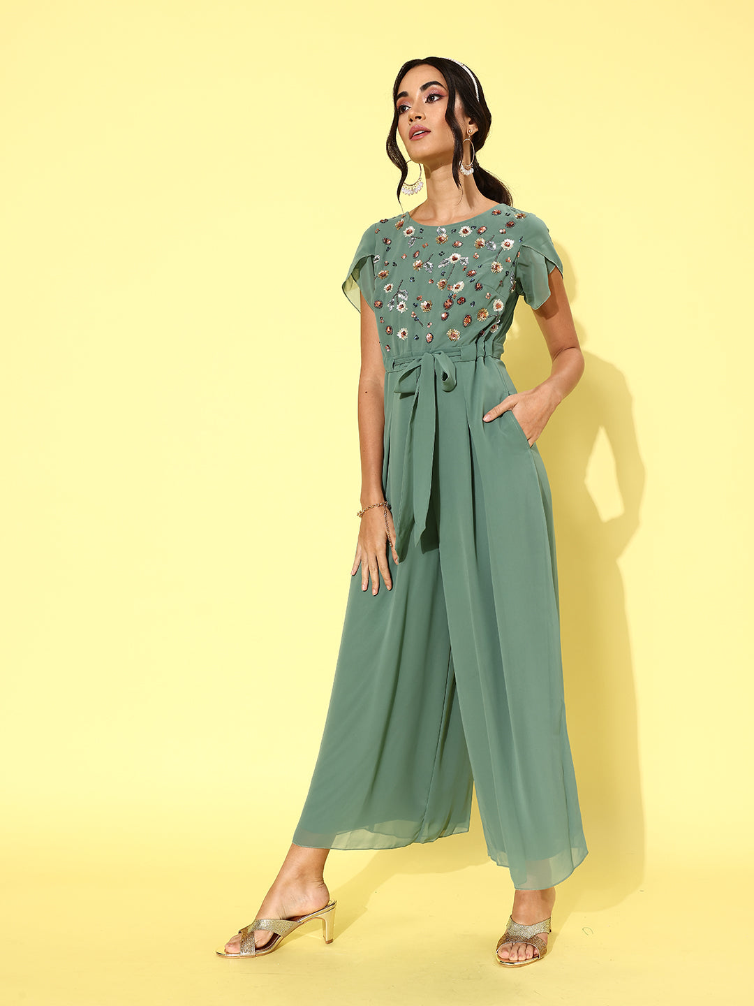 Women's Light Green Round Neck Tulip Sleeve Embroidered Pleated Regular Jumpsuit