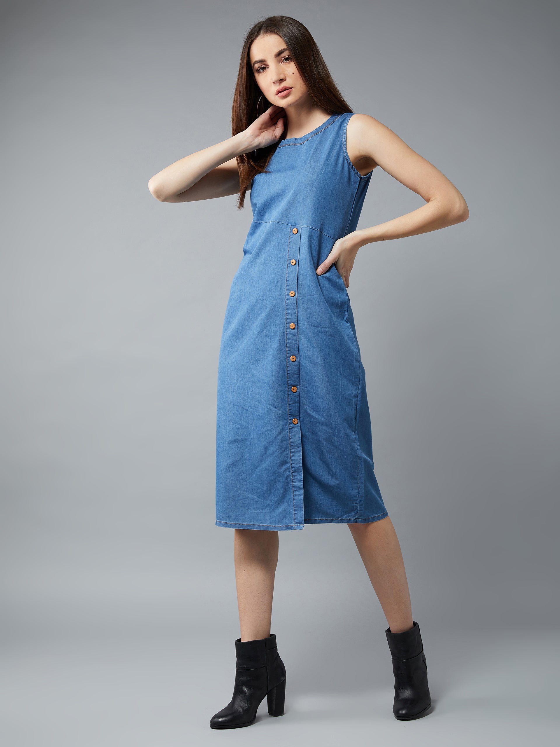 Women's Blue Round Neck Sleeveless Cotton Solid Front Slit Buttoned Cut-Out Midi Denim Dress