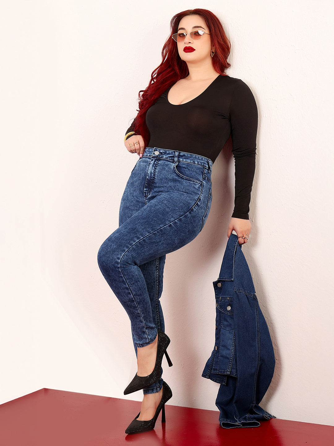 Women's Blue Skinny-Fit High-Rise Clean-Look Cropped Stretchable Denim Jeans