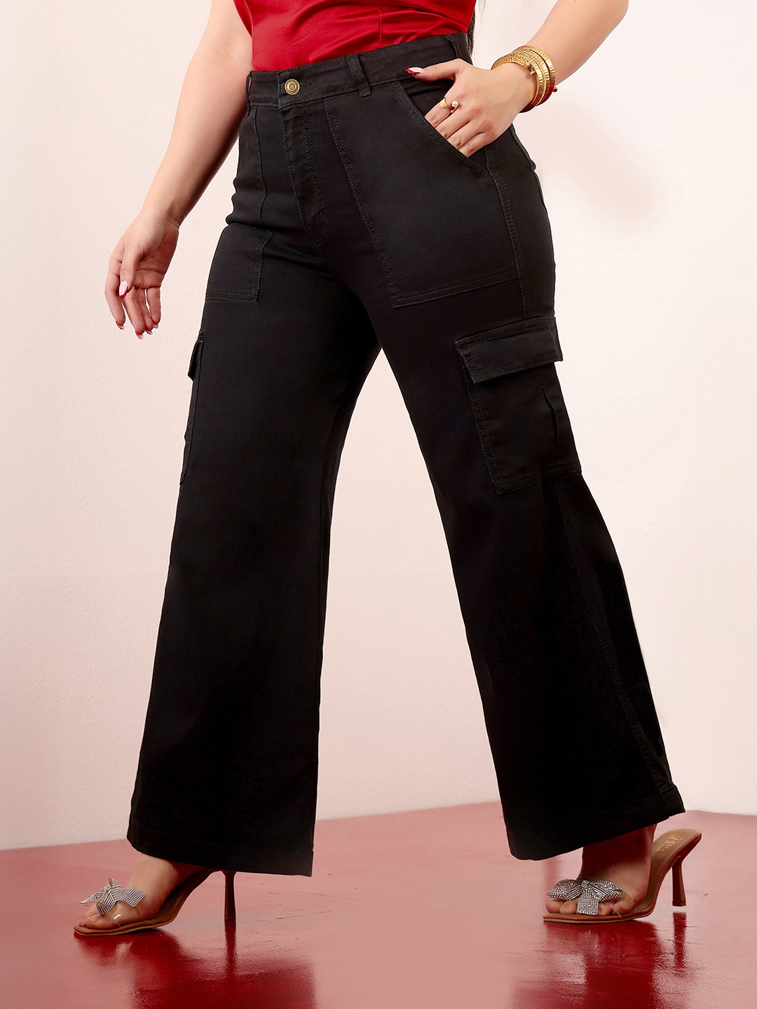 24/7 Comfort Black Wide-Leg High-Rise Clean-Look Stretchable Denim Cargo Jeans