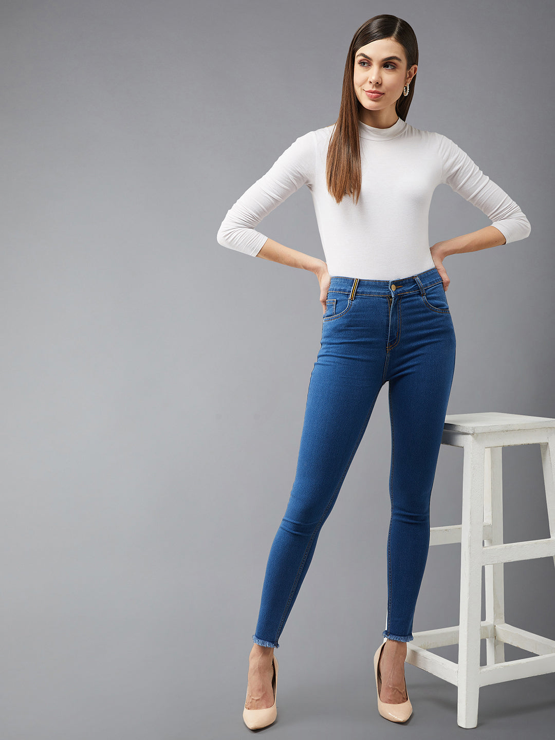 Women's Blue Skinny Fit High Rise Cropped Denim Stretchable Jeans