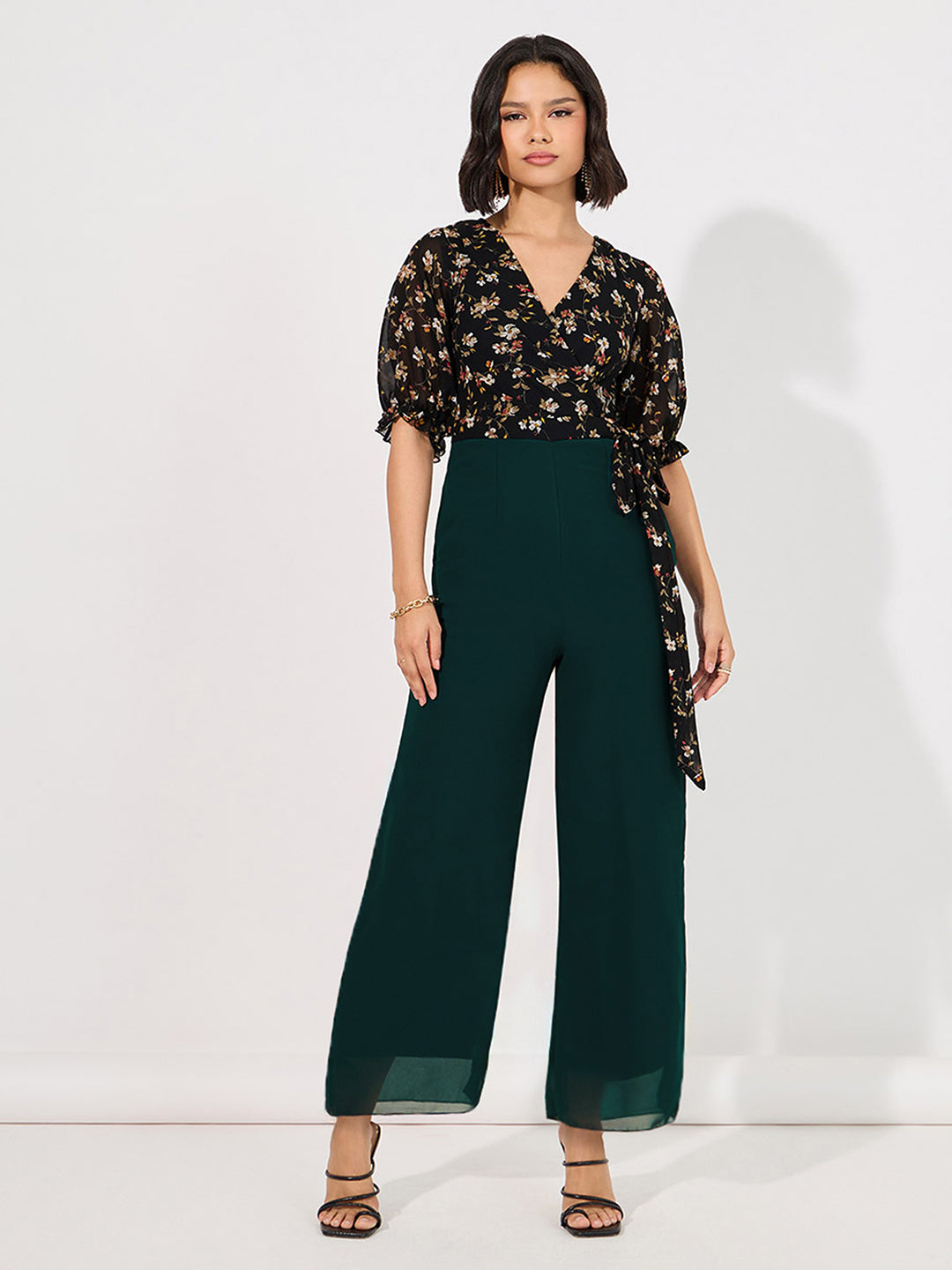Women's Multicolored-Base-Teal V-Neck Puff-Sleeves Floral Patterned Wrap Regular Georgette Jumpsuit