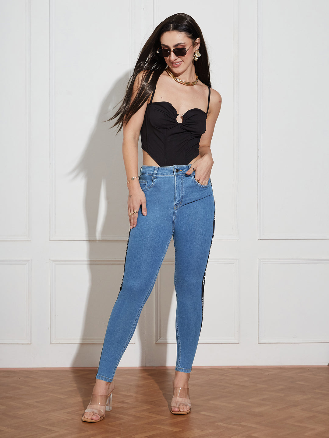 Women's Blue Skinny Fit High Rise Cropped Denim Stretchable Jeans