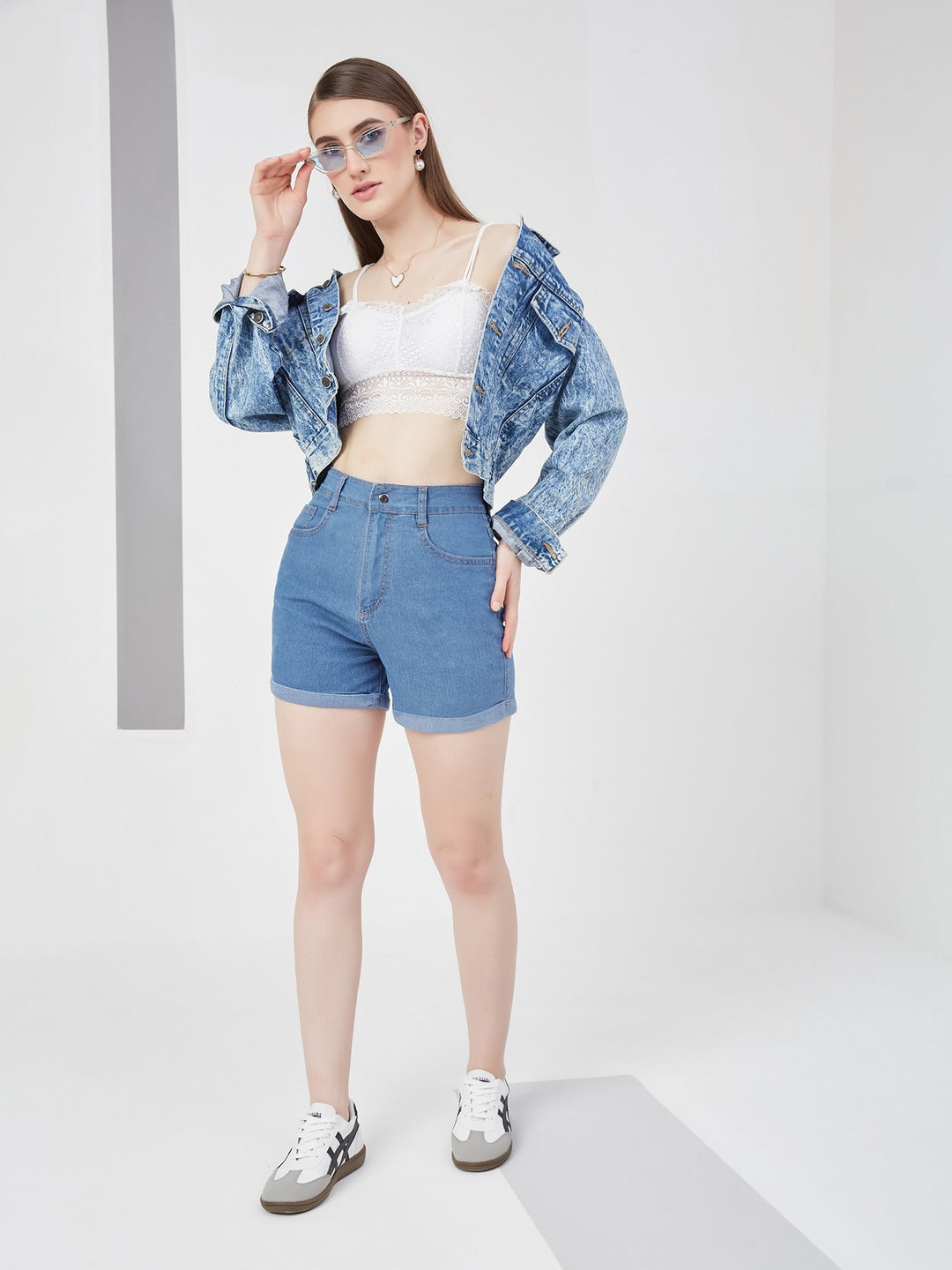 Blue Relaxed Fit Mid Rise Light Weight Denim Shorts for Women