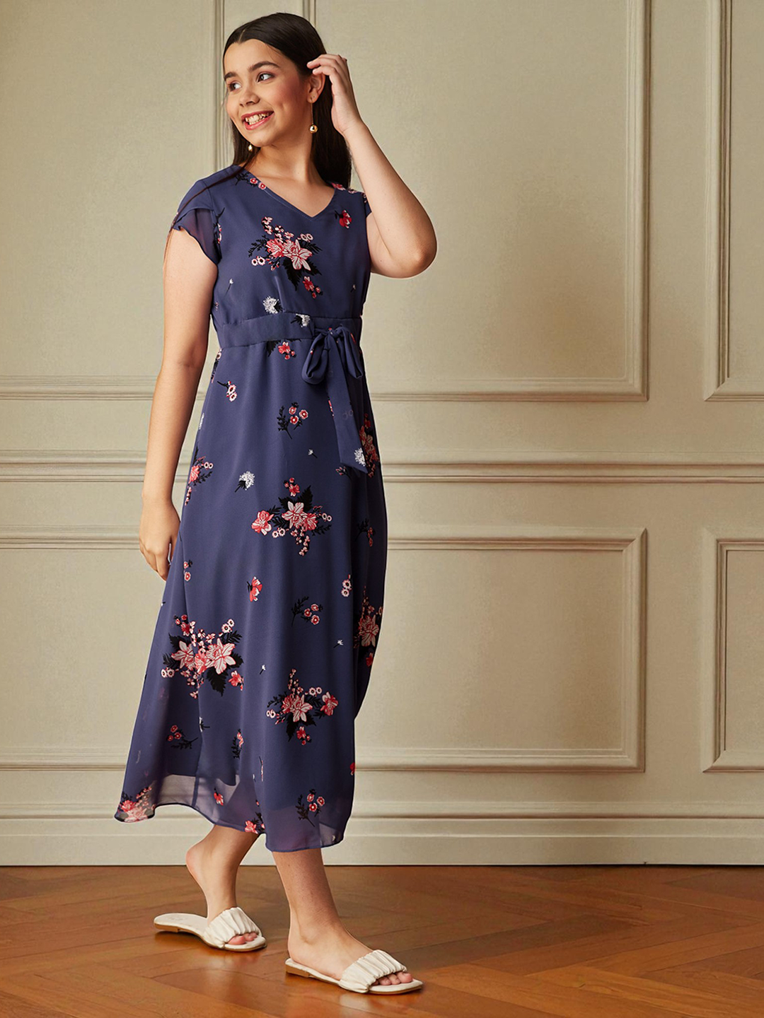 Multicolored Base Lavender V-Neck Short Sleeved Floral Pleated Midi Dress for Girls/Teenagers