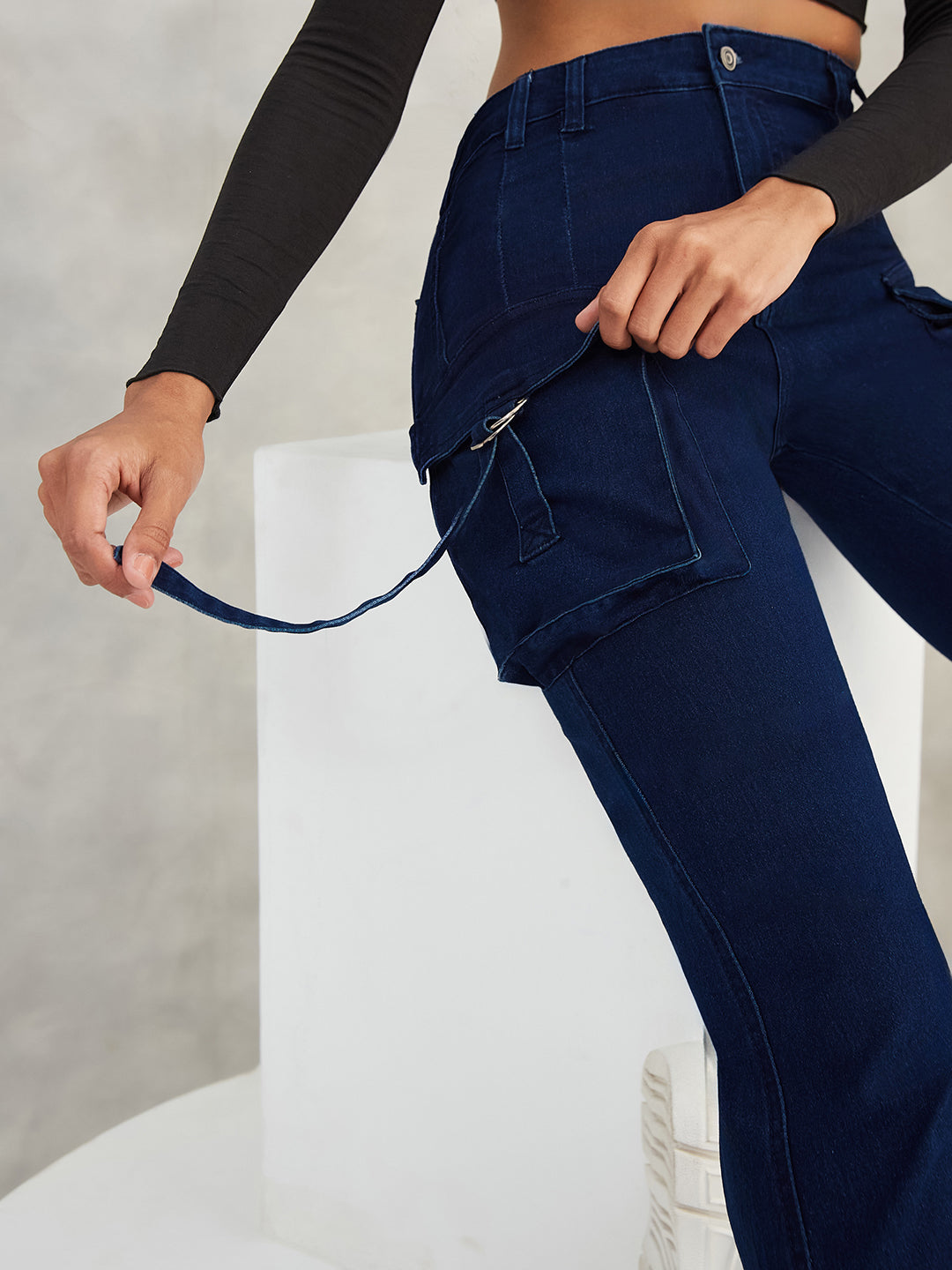 Women's Navy Blue Bootcut High-Rise Stretchable Denim Jeans