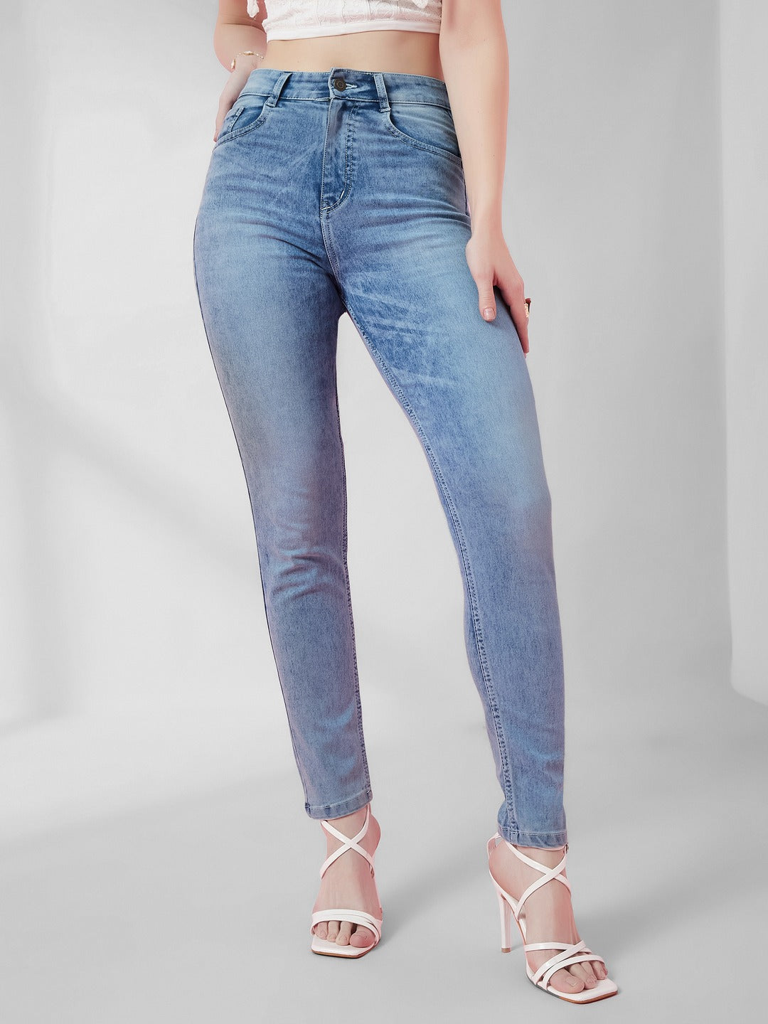 Light Blue Slim Fit high-rise Light Wash Denim Stretchable Jeans for Women