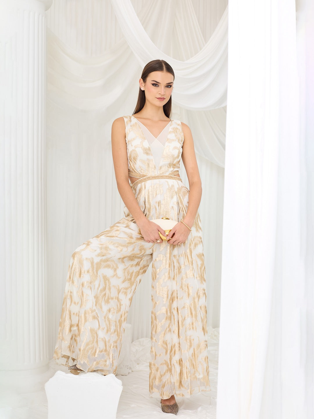 Off White V-Neck Sleeveless Self-Designed Pleated Regular-Length Georgette Jumpsuit for Women