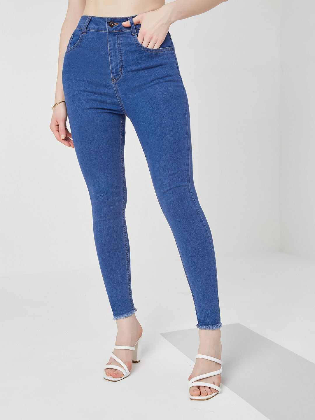 Blue Skinny high-rise Cropped Length Fringe Detailing Stretchable Denim Jeans for Women