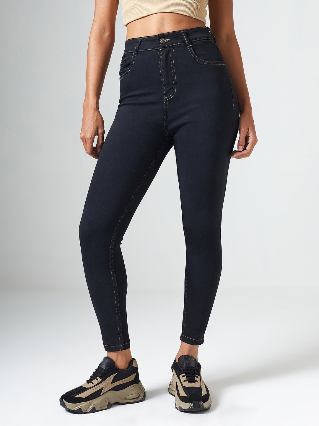Black Skinny High Rise Clean Look Cropped Stretchable Denim Jeans for Women