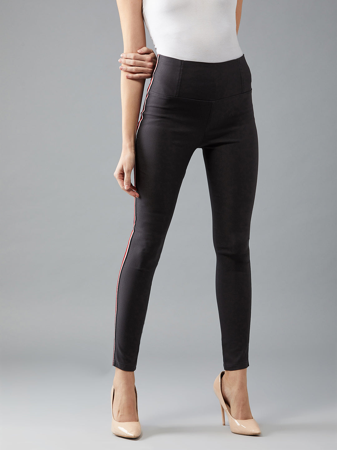 Women's Dark Grey Solid Knitted Twill Tape Detailing High Waist Regular Length Patch Pocket Treggings