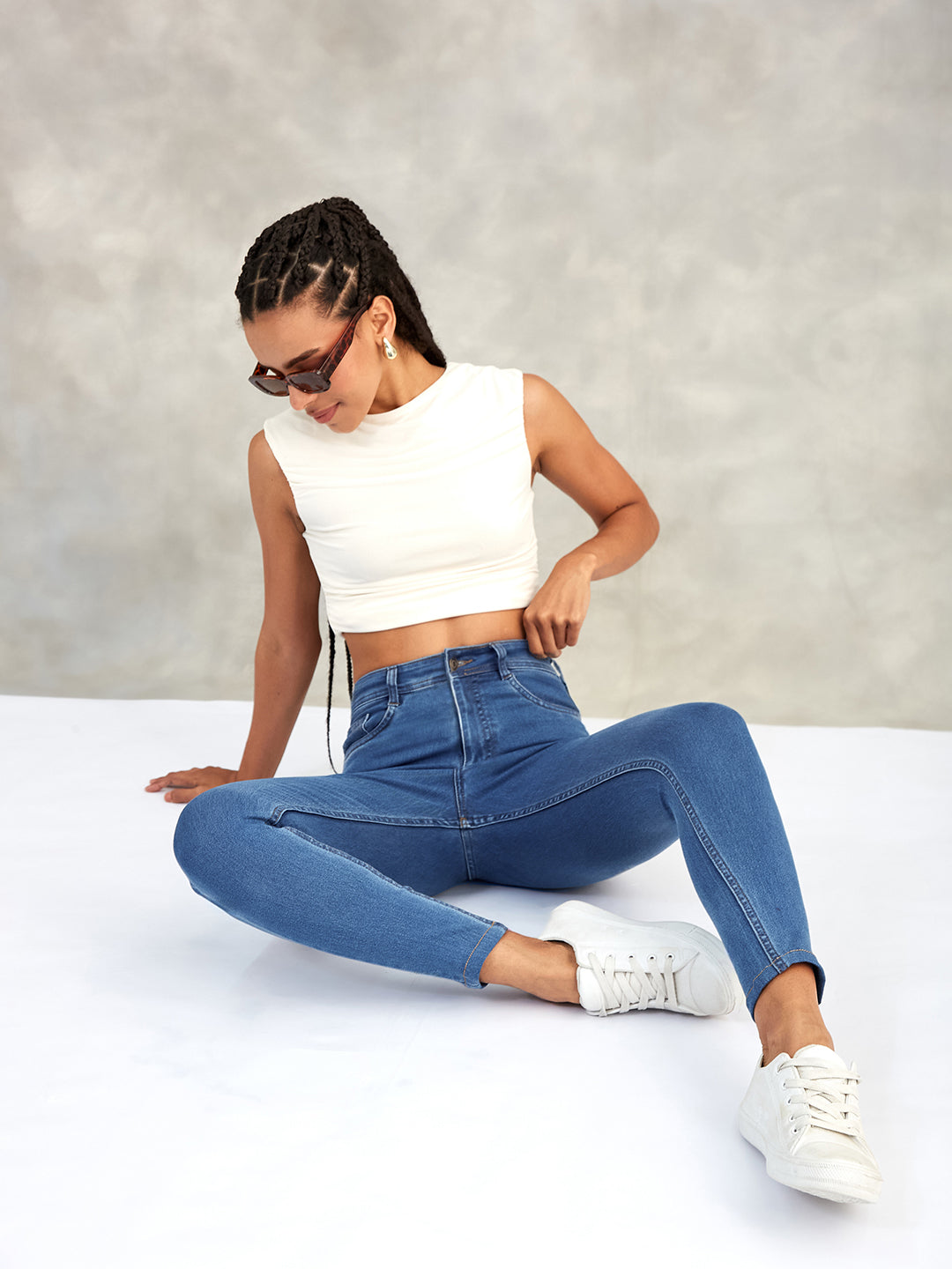 Women's Blue Skinny High-Rise Distressed Cropped Denim Jeans