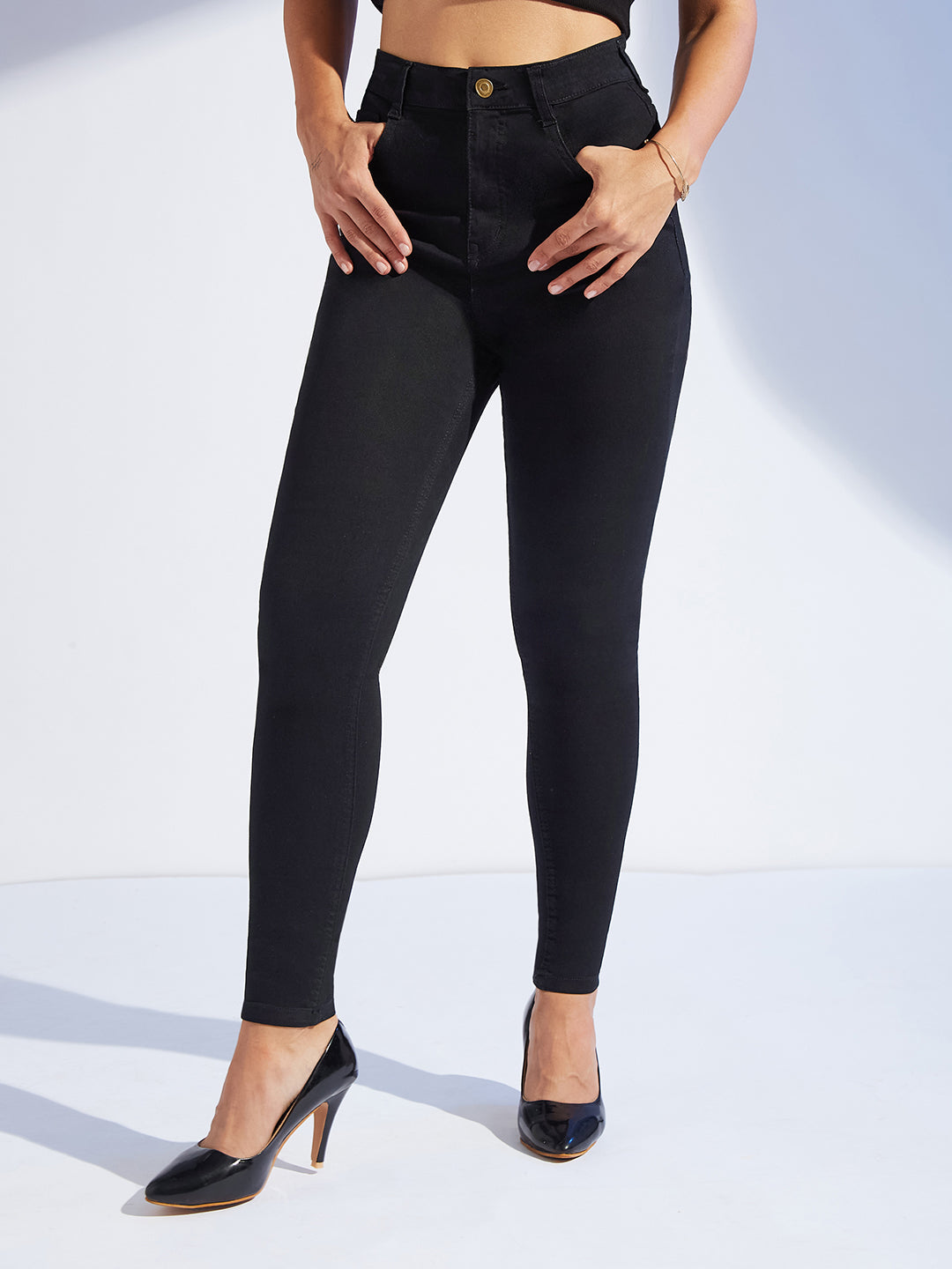 Women's Black Skinny Fit High-Rise Stretchable Denim Jeans
