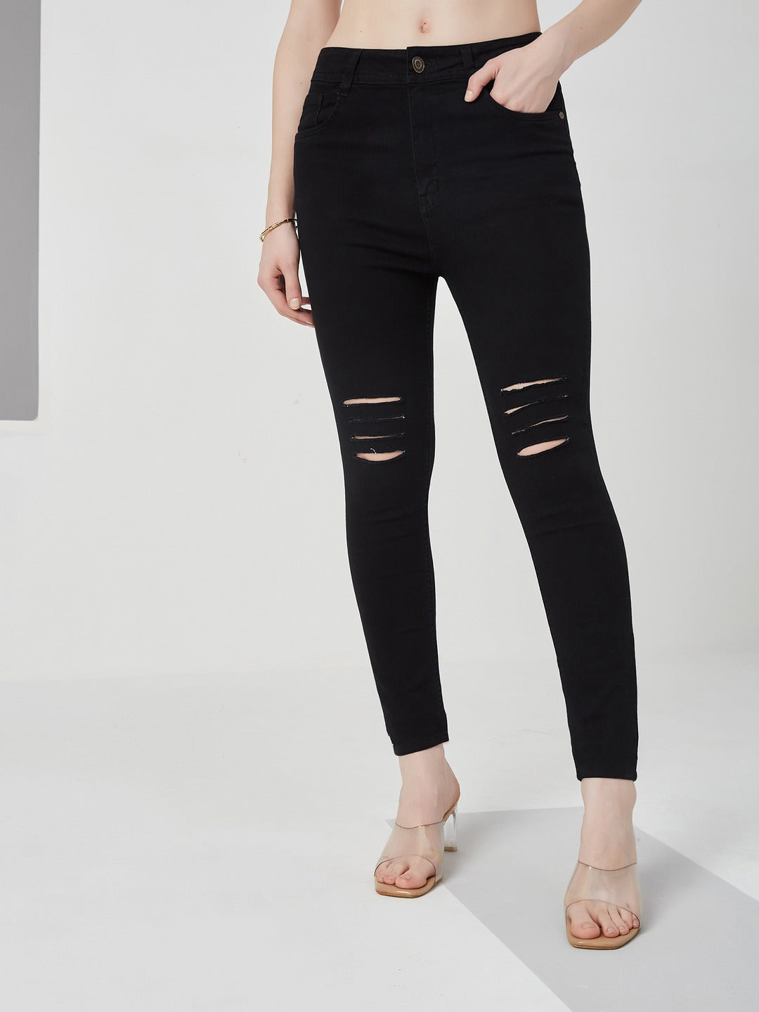 Black Slim Fit high-rise Mild Distressed Ripped Denim Stretchable Jeans for Women