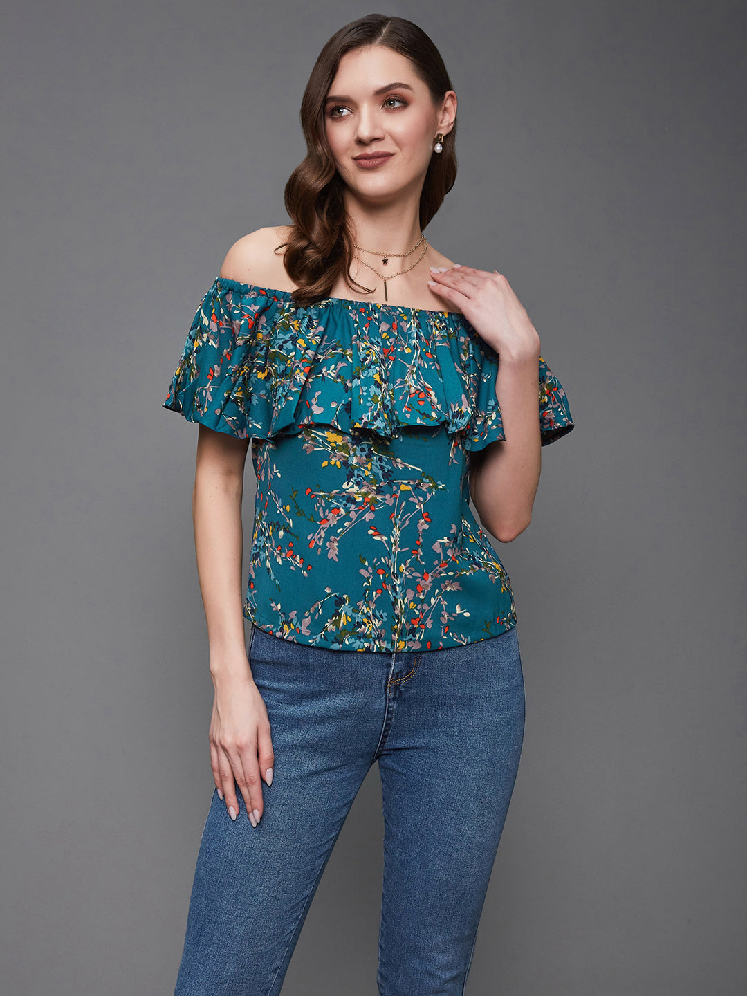 Women's Multicolored-Base-Turquoise Off-Shoulder Sleeveless Floral Bardot Regular Top