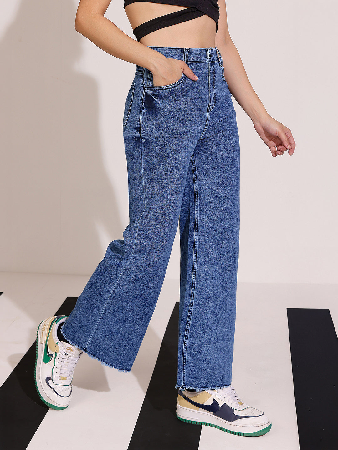 Women's Navy-Blue Wide Leg High-Rise Clean Look Regular Stretchable Denim Jeans