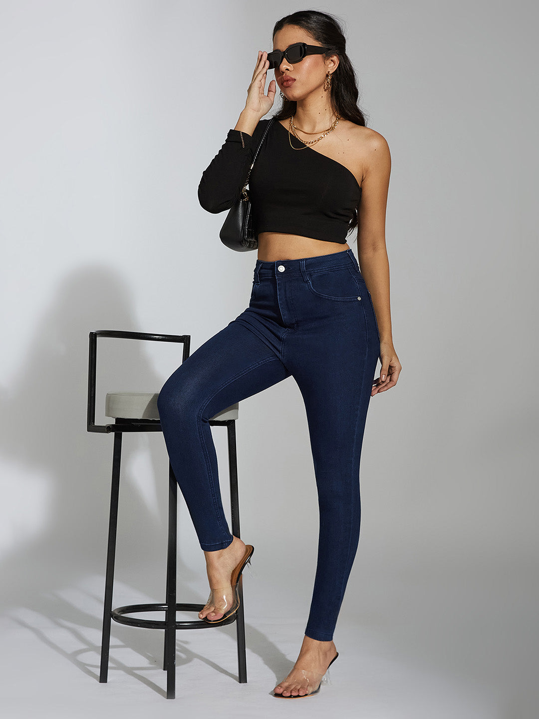 Women's Navy Blue Skinny Fit High Rise Clean Look Regular Length Stretchable Denim Jeans