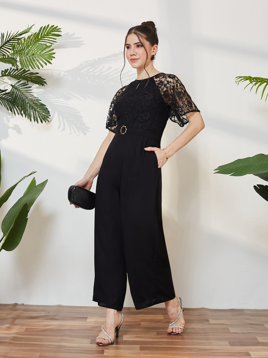 Black Round Neck Flared Sleeve Floral Raglan Regular Jumpsuit for Women
